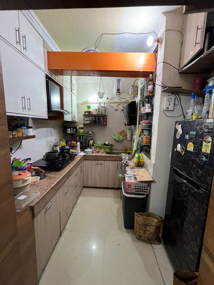 Kitchen, vasant kunj enclave 2 Bedroom 810 Sq.Ft. Builder Floor In Vasant Kunj Enclave Delhi 9682810