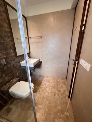 2 BHK Apartment For Rent in Hiranandani Maitri Park, Chembur