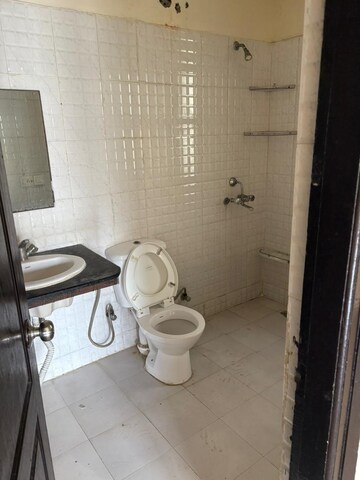 Bathroom in 3 BHK Apartment at Rps Palms, Sector 88 – for Rent
