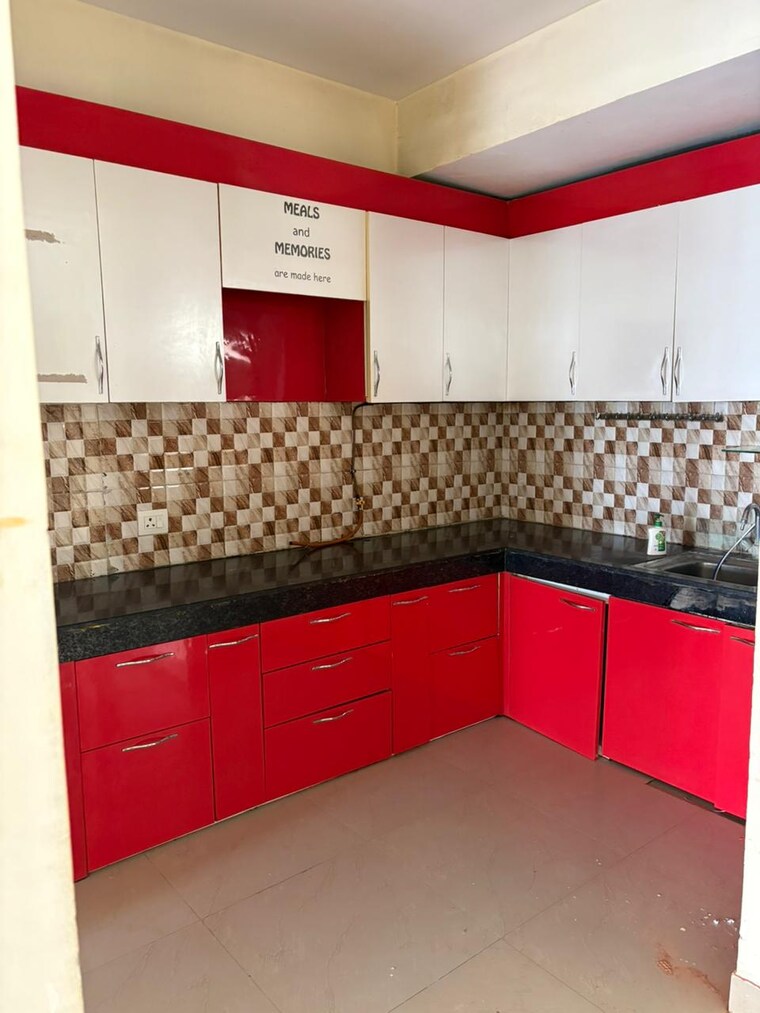 Kitchen, rps-palms 3 Bedroom 919 Sq.Ft. Apartment In Sector 88 Faridabad 9682798