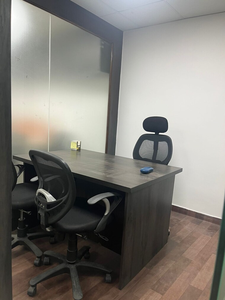 Team Area, sector 49 Commercial Office Space 845 Sq.Ft. In Sector 49 Gurgaon 9682807