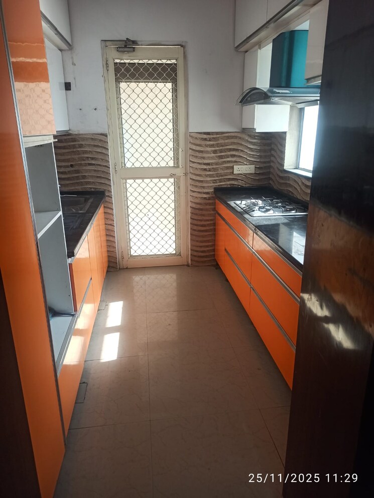 Kitchen, spr-elysia 3 Bedroom 1573 Sq.Ft. Apartment In Sector 82 Faridabad 9682816
