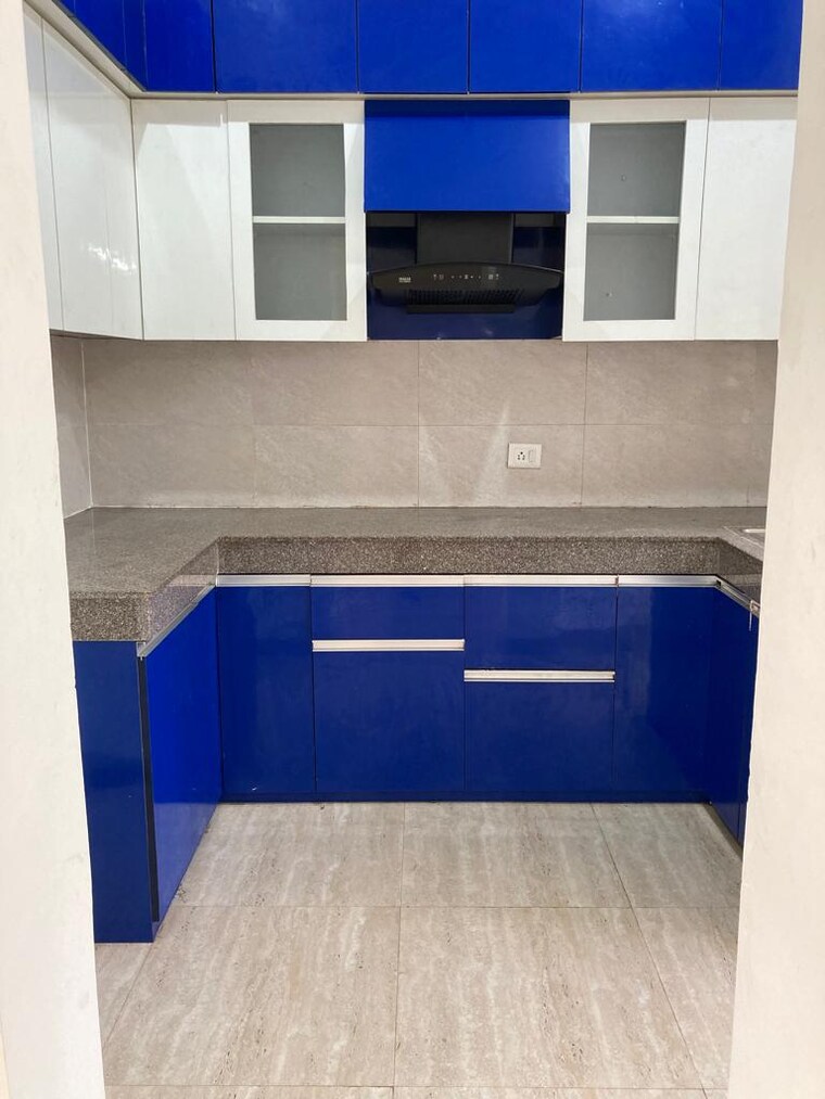 Kitchen, lavender-floors 3 Bedroom 250 Sq.Yd. Apartment In Sector 89 Faridabad 9682831