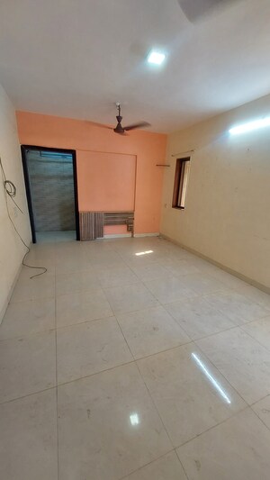 Bathroom in 2 BHK Apartment at Kesar Residency, Kandivali West – for Rent