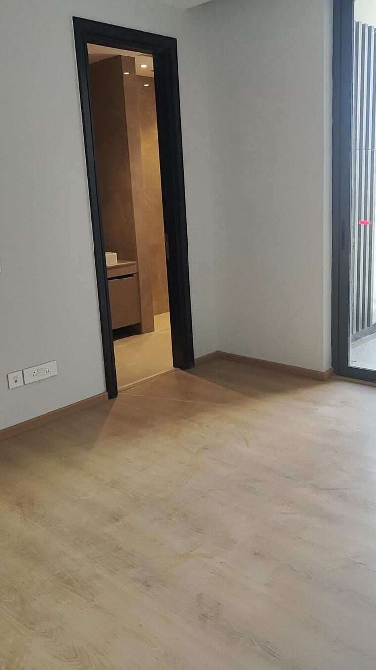 Room, bhawna-apartment 4 Bedroom 3200 Sq.Ft. Builder Floor In Sector 43 Gurgaon 9682841