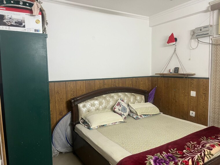 Bedroom, puri-kohinoor 3 Bedroom 165 Sq.Yd. Apartment In Sector 89 Faridabad 9682844