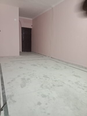 Room in 1 BHK Builder Floor at Saket – for Rent