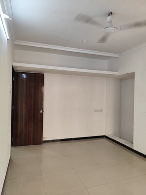 Room in 2 BHK Apartment at Dosti Eastern Bay, Wadala – for Rent