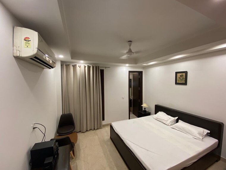 Team Area, greater kailash i 3 Bedroom 1872 Sq.Ft. Builder Floor In Greater Kailash I Delhi 9682881