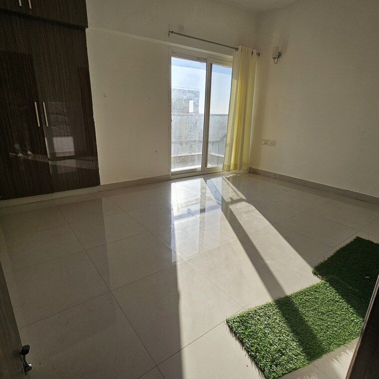 Balcony, doon-trafalgar 4 Bedroom 140 Sq.Yd. Apartment In Kishanpur Dehradun 9682889