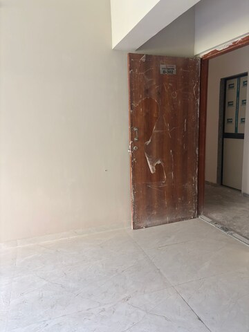 Room in 2 BHK Apartment at Haware Intelligentia Spectrum, Thane West – for Sale