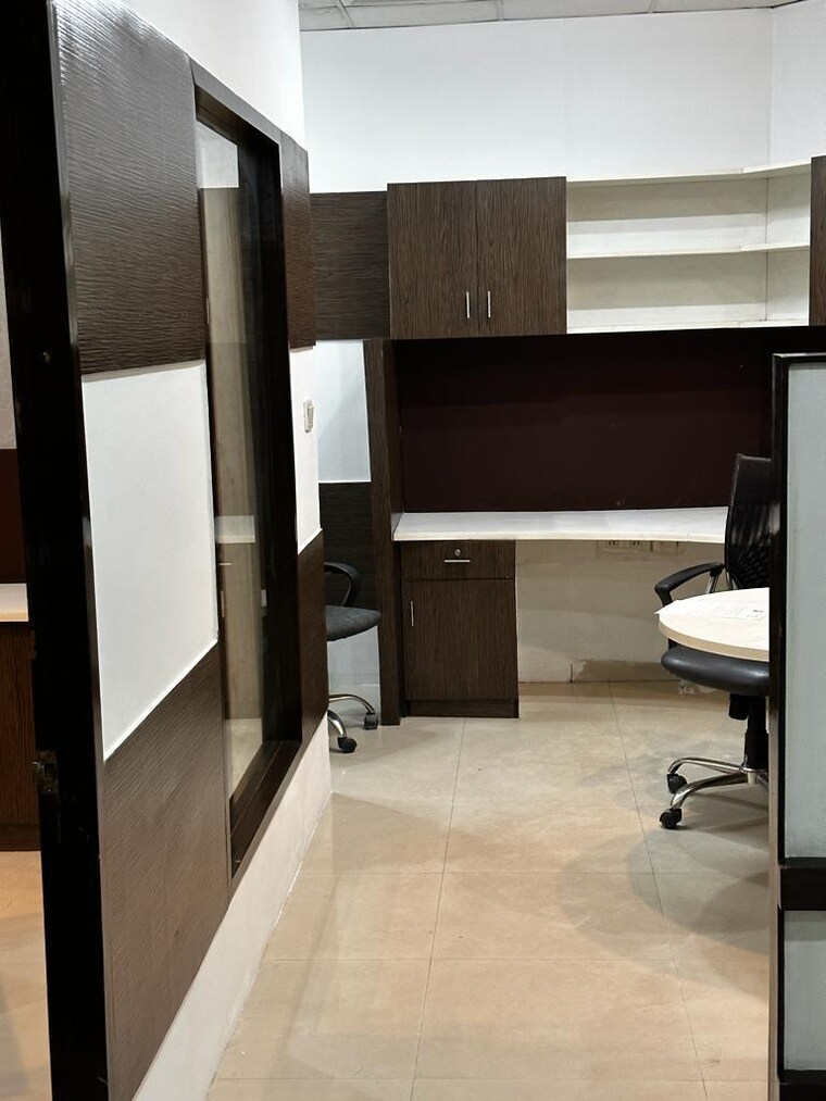 Kitchen, omaxe-gurgaon-mall Commercial Office Space 805 Sq.Ft. In Sector 49 Gurgaon 9682918