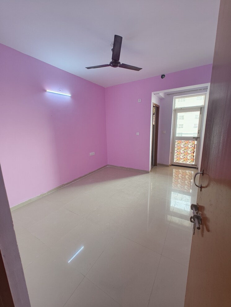 Room, adani-aangan 2 Bedroom 657 Sq.Ft. Apartment In Sector 89a Gurgaon 9682919