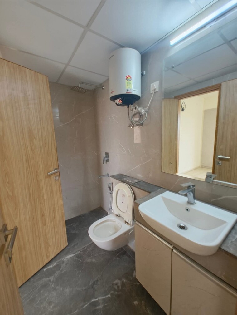 Bathroom, m3m-marina 3 Bedroom 1650 Sq.Ft. Apartment In Sector 68 Gurgaon 9682928