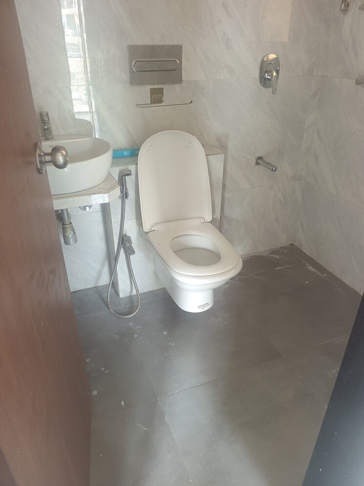 Bathroom, jk-iris 1 Bedroom 459 Sq.Ft. Apartment In Mira Road Thane 9682958
