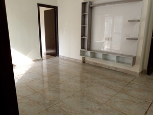 Room in 2 BHK Apartment at Amrapali Enchante, Tech Zone 4 Greater Noida – for Rent