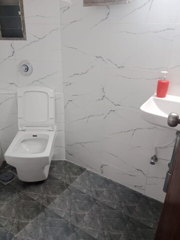 Bathroom in 1 BHK Apartment at Bhoomi Tower Santacruz East, Santacruz East – for Rent
