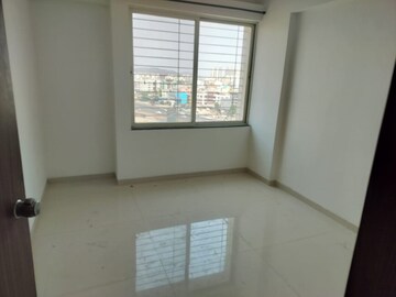 Room in 2 BHK Apartment at Prithvi Sai Velocity Phase II, Bavdhan – for Rent