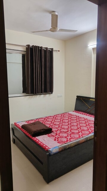 Bedroom in 2 BHK Apartment at Wakad – for Rent
