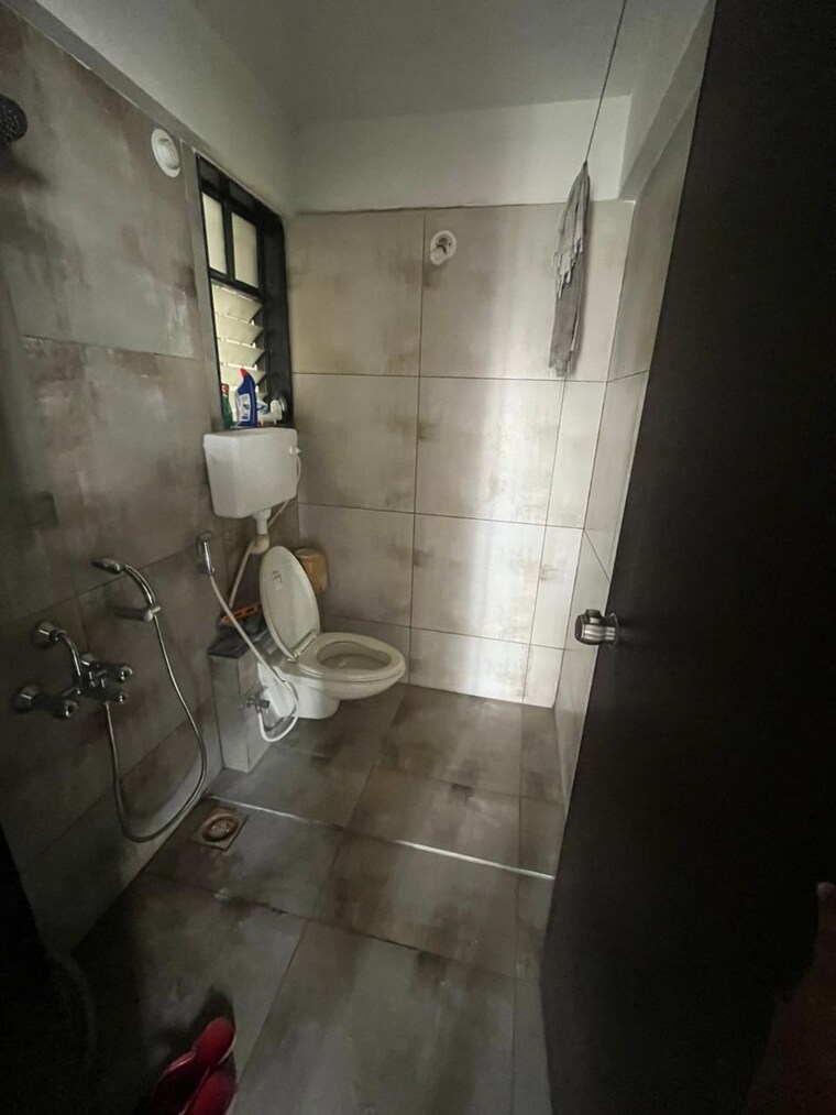 Bathroom, jhala-rajyog-annexe 2 Bedroom 707 Sq.Ft. Apartment In Sinhagad Road Pune 9683001