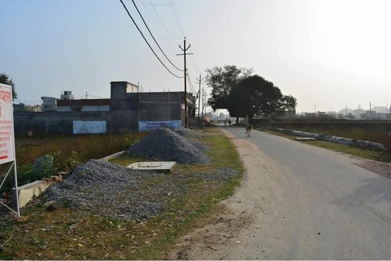 Garden, gomti nagar  2110 Sq.Ft. Plot In Gomti Nagar Lucknow 9683004
