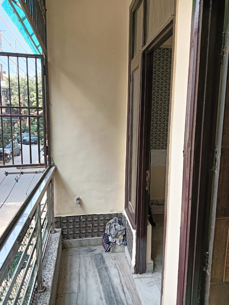 Balcony, vasundhara sector 3 2 Bedroom 850 Sq.Ft. Apartment In Vasundhara Sector 3 Ghaziabad 9683012