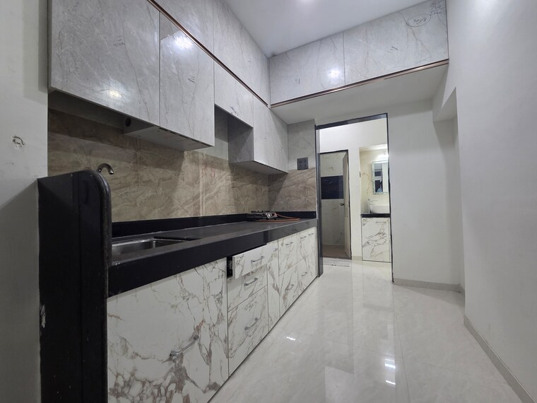 Kitchen, goregaon west 3 Bedroom 1500 Sq.Ft. Apartment In Goregaon West Mumbai 9683036