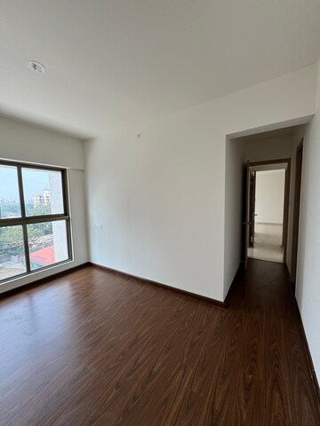 Room in 2 BHK Apartment at Rajesh Raj Infinia, Malad West – for Rent