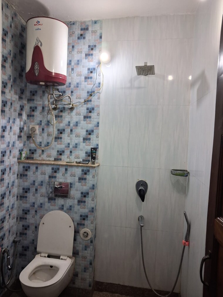 Bathroom, sector 86 3 Bedroom 875 Sq.Ft. Apartment In Sector 86 Faridabad 9683197