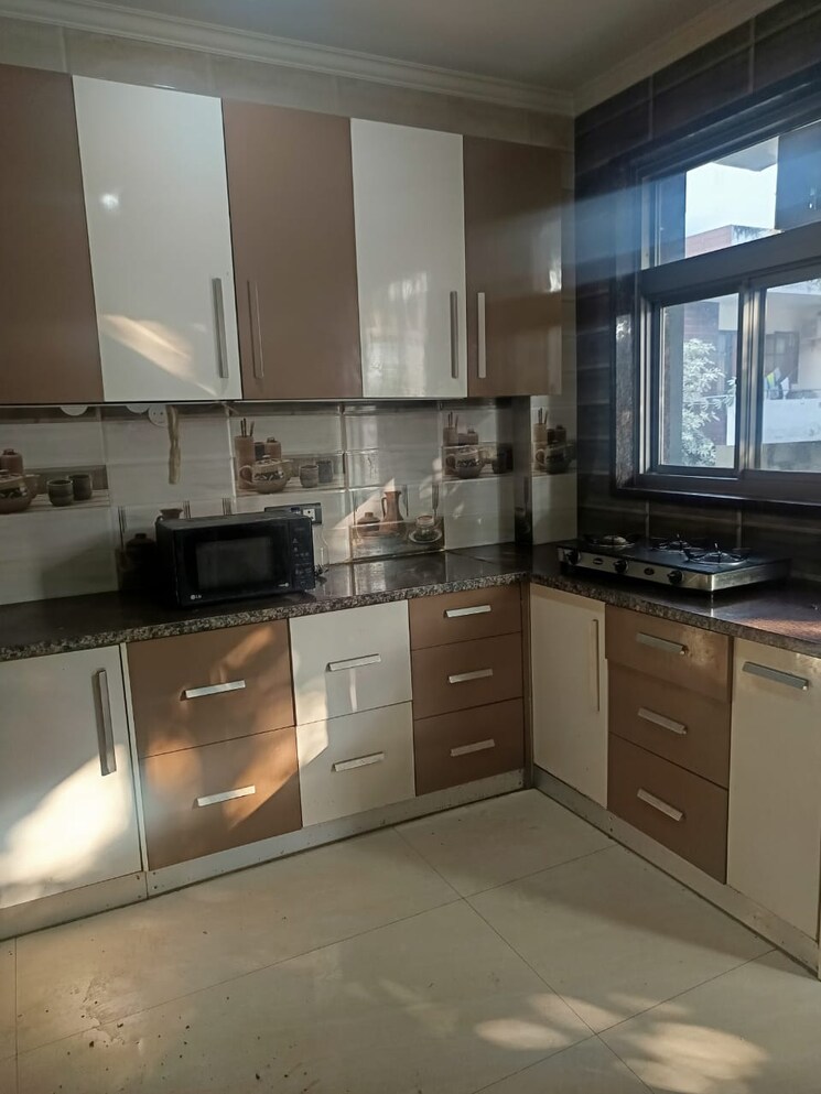 Kitchen, ansal-sushant-lok-i 3 Bedroom 2700 Sq.Ft. Builder Floor In Sector 43 Gurgaon 9683188