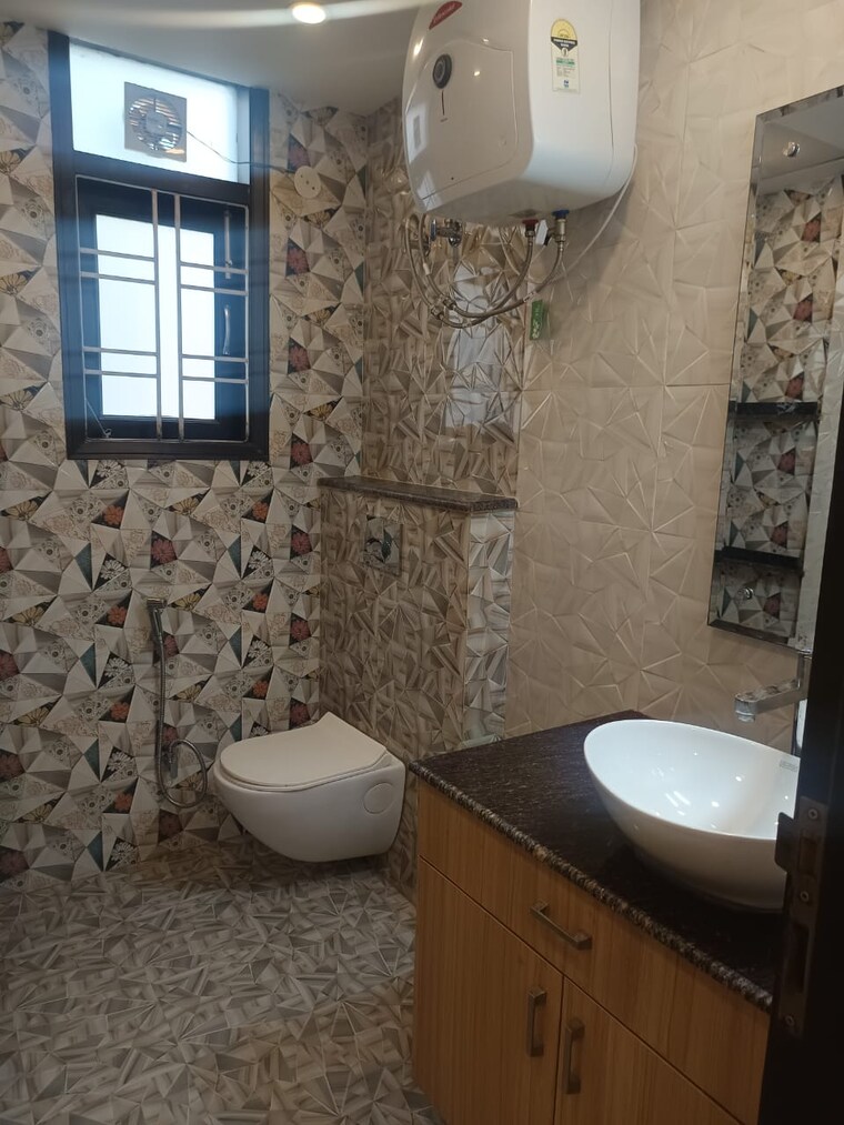 Bathroom, ansal-sushant-lok-i 3 Bedroom 2700 Sq.Ft. Builder Floor In Sector 43 Gurgaon 9683188
