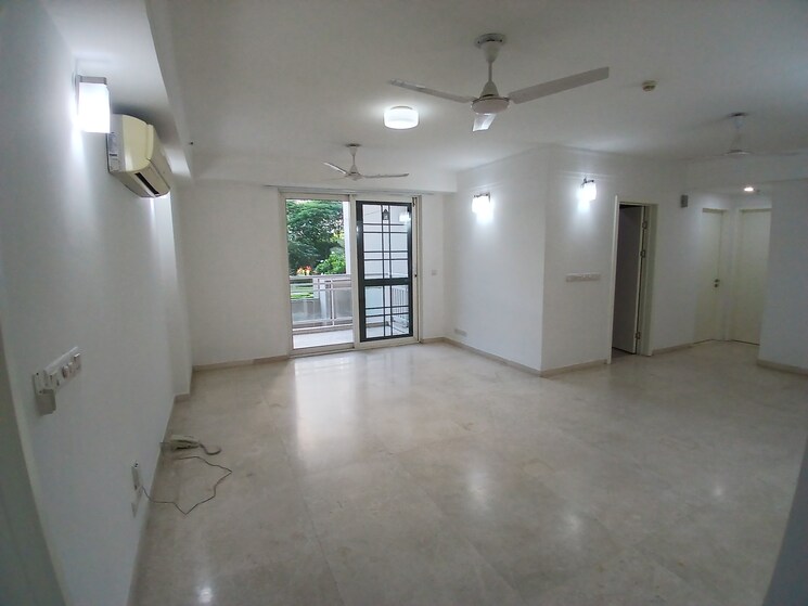 Room, dlf-park-place 4 Bedroom 2704 Sq.Ft. Apartment In Sector 54 Gurgaon 9683215