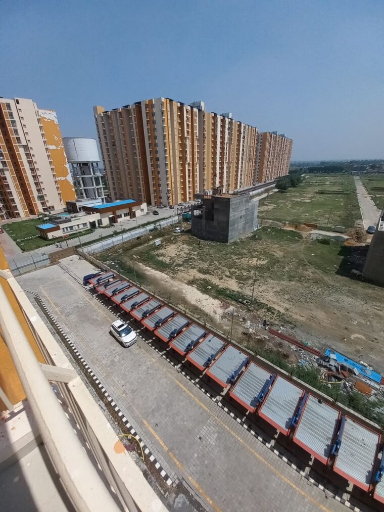 Exterior View, ecotech iii greater noida 3 Bedroom 1600 Sq.Ft. Apartment In Ecotech Iii Greater Noida Greater Noida 9683234