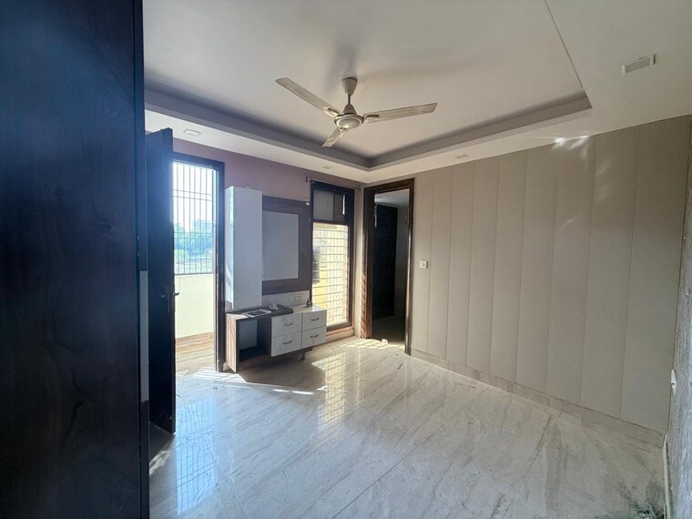 Bedroom, bptp-parklands 3 Bedroom 303 Sq.Yd. Builder Floor In Sector 76 Faridabad 9683347
