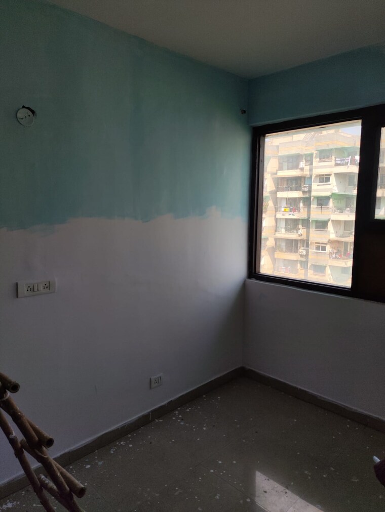 Room, sector 23 dwarka 3 Bedroom 1400 Sq.Ft. Apartment In Sector 23 Dwarka Delhi 9683278