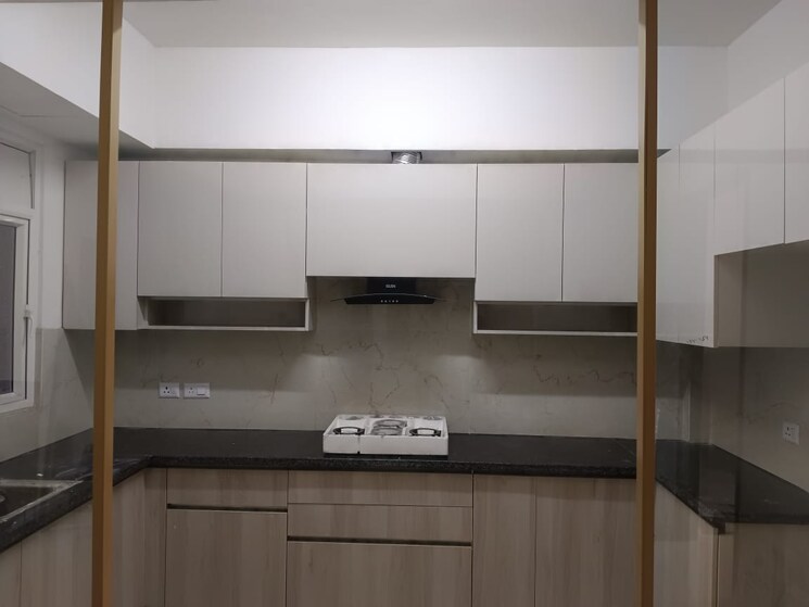 undefined, smart-world-orchard 3 Bedroom 1680 Sq.Ft. Apartment In Sector 61 Gurgaon 9683307