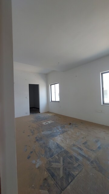 Furnished Amenities in 4 BHK Villa at Vertex Kingston Park, Nallagandla – for Sale