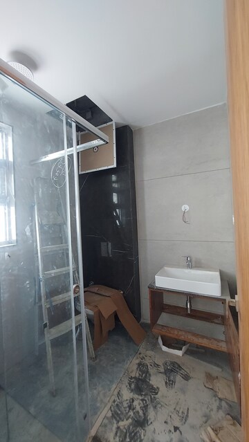 Furnished Amenities in 4 BHK Villa at Vertex Kingston Park, Nallagandla – for Sale