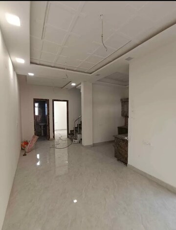 Room in 3 BHK Villa at Paradise Aalayam Srishti Villa, Sector 16b Greater Noida – for Sale