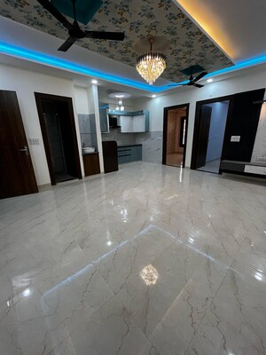 Parking in 3 BHK Villa at Paradise Aalayam Srishti Villa, Sector 16b Greater Noida – for Sale