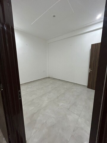 Room in 3 BHK Villa at Paradise Aalayam Srishti Villa, Sector 16b Greater Noida – for Sale