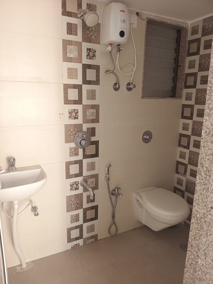 Attached Bathroom, tiara-hills 1 Bedroom 350 Sq.Ft. Apartment In Mira Road Thane 9683386