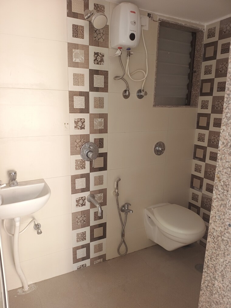 Attached Bathroom, tiara-hills 1 Bedroom 350 Sq.Ft. Apartment In Mira Road Thane 9683386
