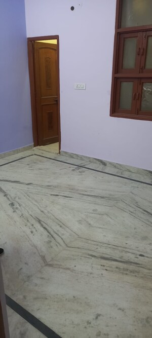 2 BHK Builder Floor For Rent in Om Vihar