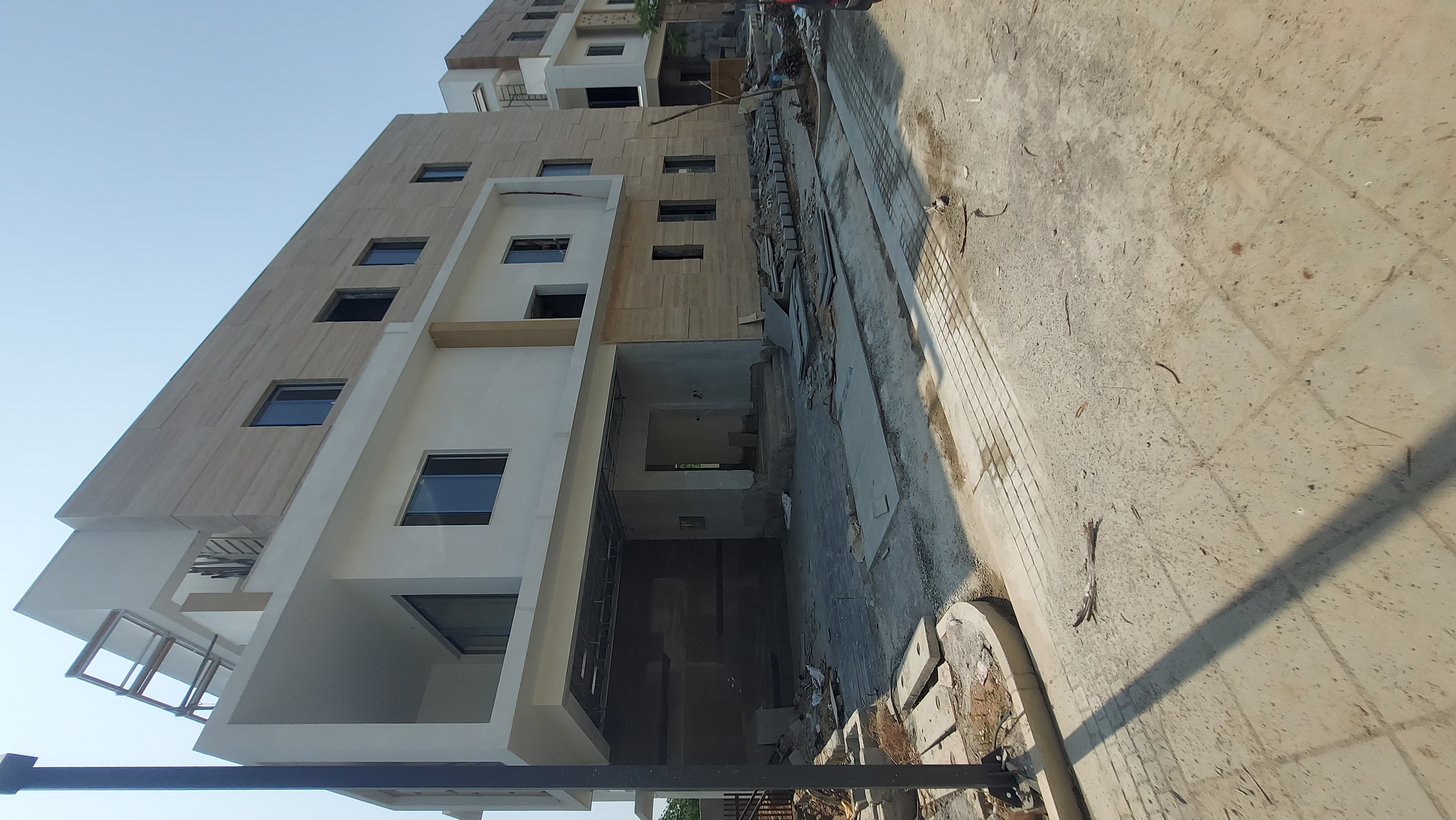 4 BHK + Servant Room,Study Room Villa For Sale in Vertex Kingston Park