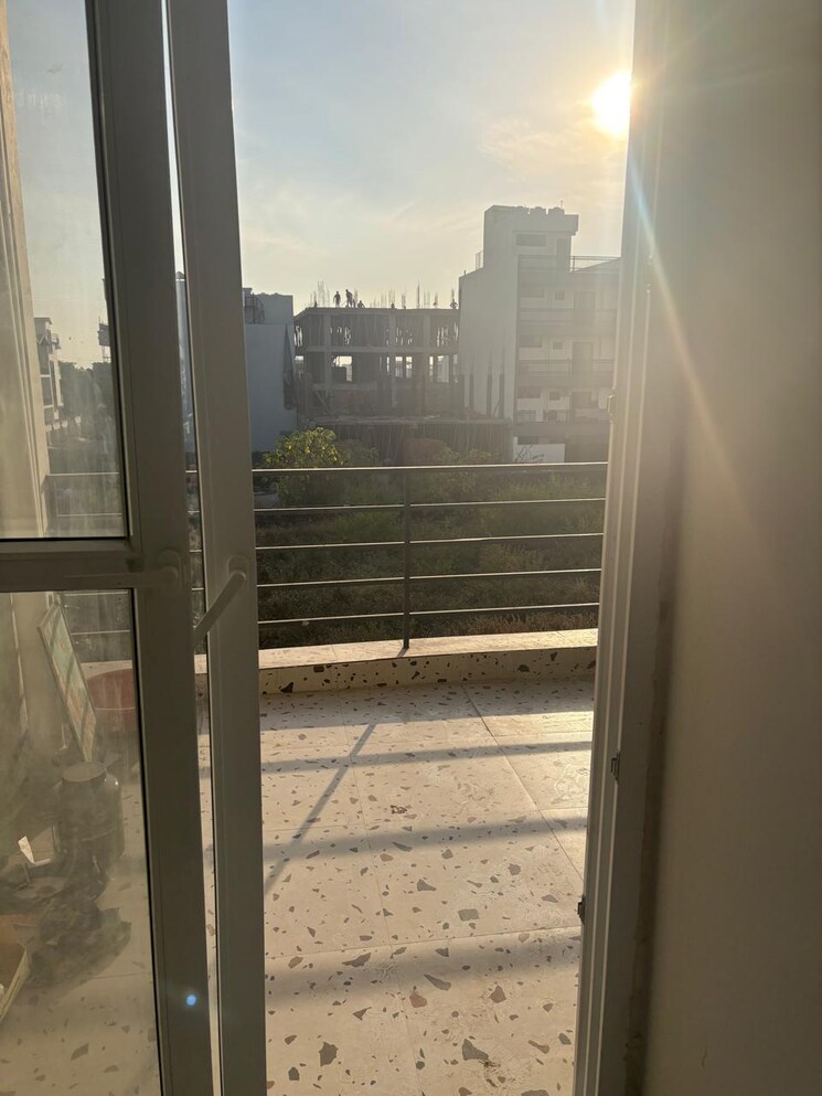 Balcony, sahastradhara road 4 Bedroom 2200 Sq.Ft. Builder Floor In Sahastradhara Road Dehradun 9683460