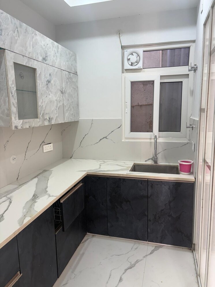 Kitchen, sahastradhara road 4 Bedroom 2200 Sq.Ft. Builder Floor In Sahastradhara Road Dehradun 9683460