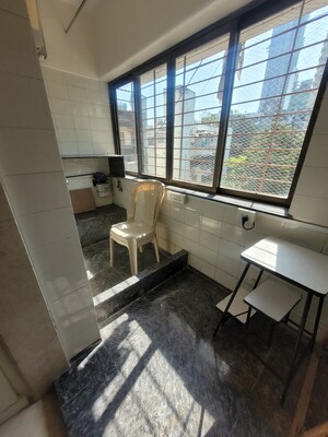 Team Area in 2 BHK Apartment at Shree Gajanan CHS Mahim, Mahim – for Rent