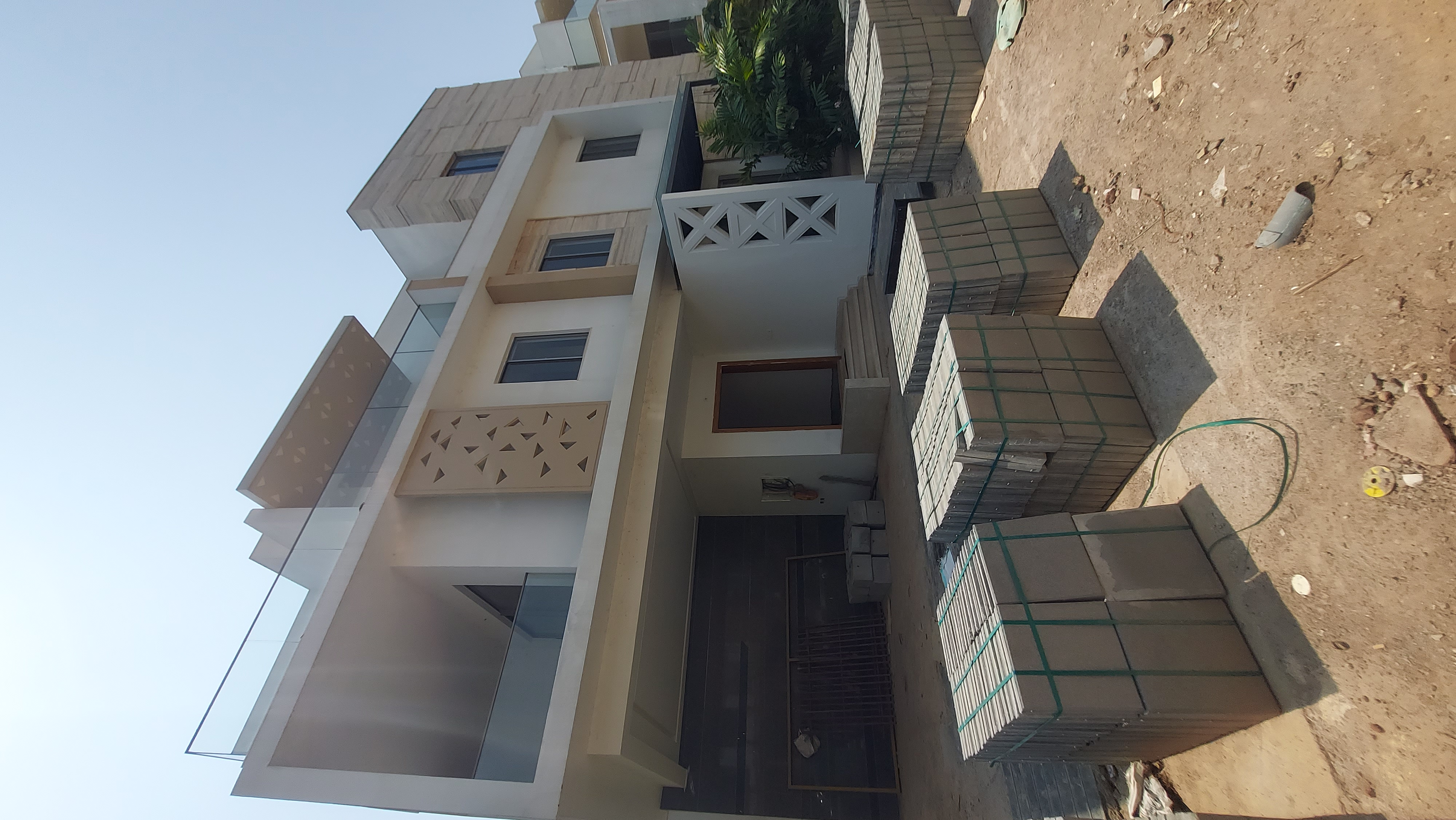 4 BHK + Servant Room,Study Room,Extra Room 4355 Sq.Ft. Villa in Vertex Kingston Park