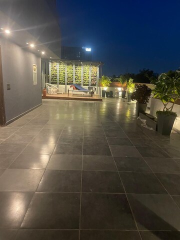 Parking in 2 BHK Apartment at Uninav Heights Phase II, Raj Nagar Extension – for Rent